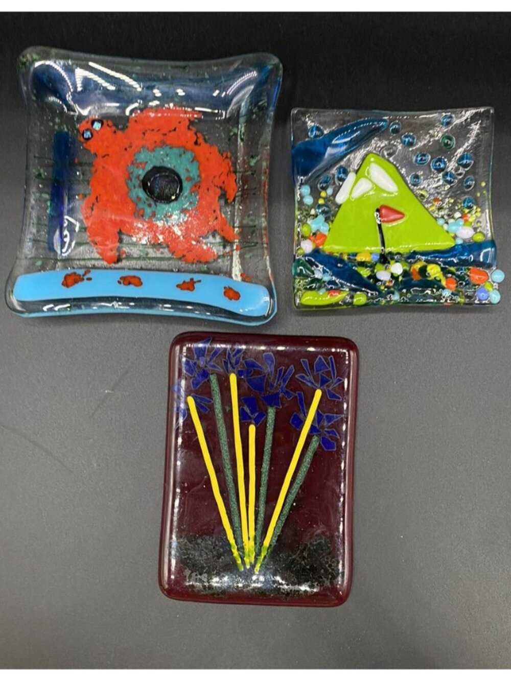 Fused Art Glass Coaster & Trinket Bowls Iris Flowers Abstract & Golf Flag LOT 3